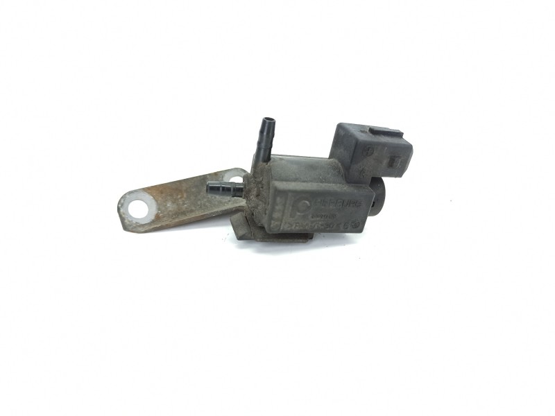 Recambio de valvula aire adicional para bmw 5 touring (f11) 535 d referencia OEM IAM 70231800  