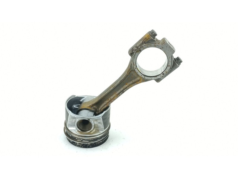 Recambio de piston para volkswagen golf vii variant (ba5, bv5) 1.6 tdi referencia OEM IAM 04L107065AR  