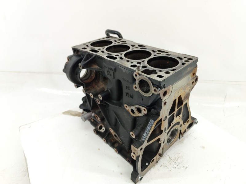 Recambio de bloque para volkswagen golf vii variant (ba5, bv5) 1.6 tdi referencia OEM IAM 04L023AG  