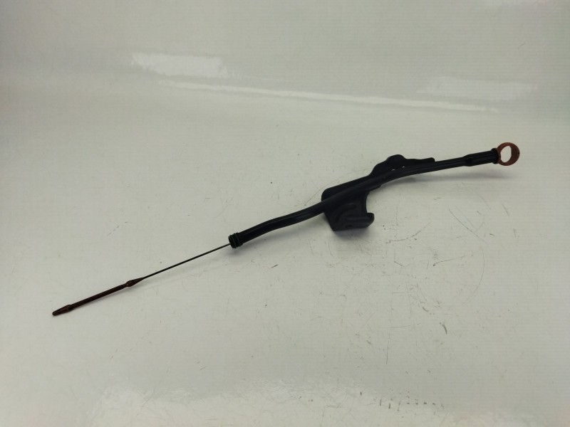 Recambio de varilla aceite para volvo v40 hatchback (525) d2 referencia OEM IAM 9677993580  