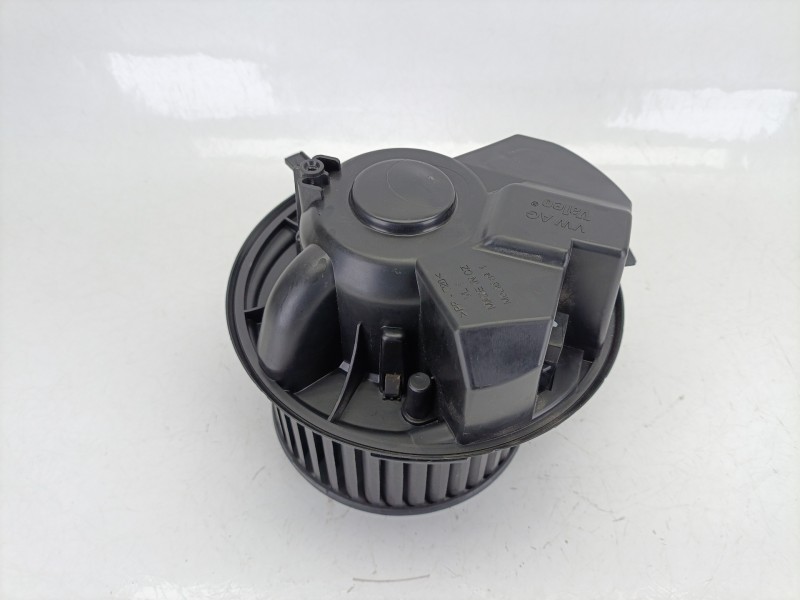Recambio de motor calefaccion para audi a3 (8p1) 2.0 tdi 16v referencia OEM IAM 1K1819015  