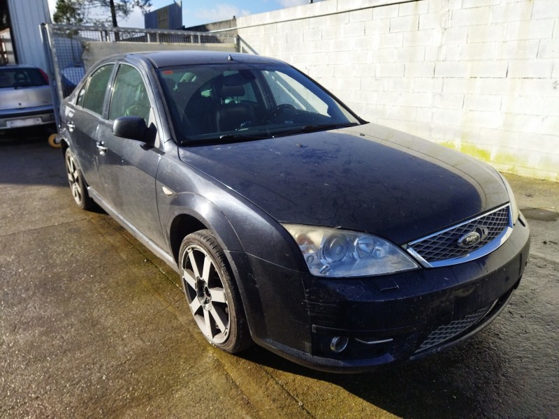 FORD MONDEO III SEDÁN (B4Y)
