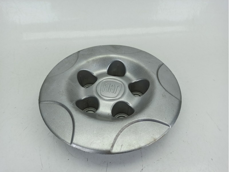 Recambio de tapacubos para kia rio iii (ub) 1.25 cvvt referencia OEM IAM 51894539  