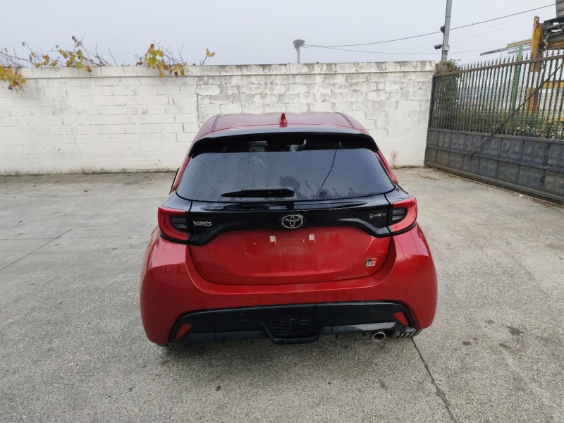 TOYOTA YARIS (_P21_, _PA1_, _PH1_)
