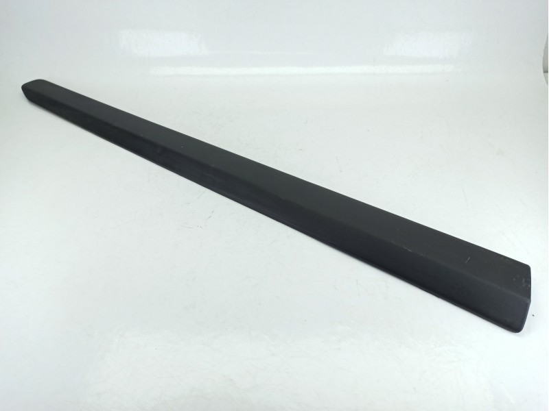 Recambio de moldura para opel combo furgoneta/monovolumen (x12) 1.3 cdti (b05) referencia OEM IAM 735455444  
