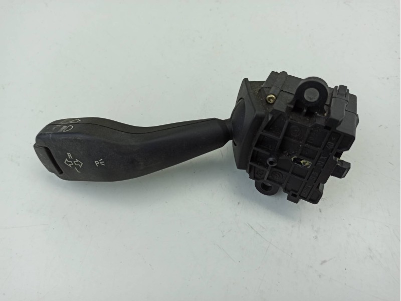 Recambio de mando intermitentes para bmw serie 3 berlina (e46) 320d referencia OEM IAM 8363668  