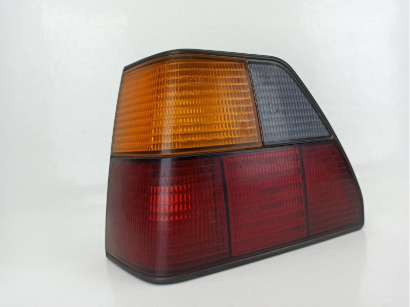 Recambio de piloto trasero izquierdo para volkswagen golf ii (191/193) 1.8 referencia OEM IAM 191945111C  