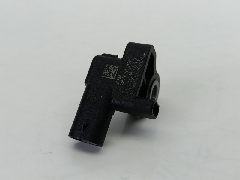 Recambio de sensor de impacto para fiat fiorino monospace (225_) 1.4 (225bxa1a) referencia OEM IAM 52157642  
