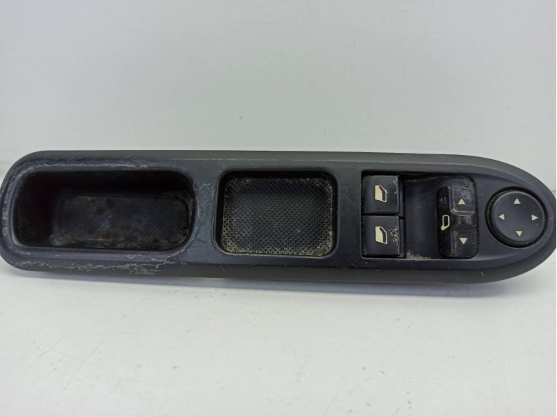 Recambio de mando elevalunas delantero izquierdo para peugeot 407 st confort referencia OEM IAM 96468705XT  