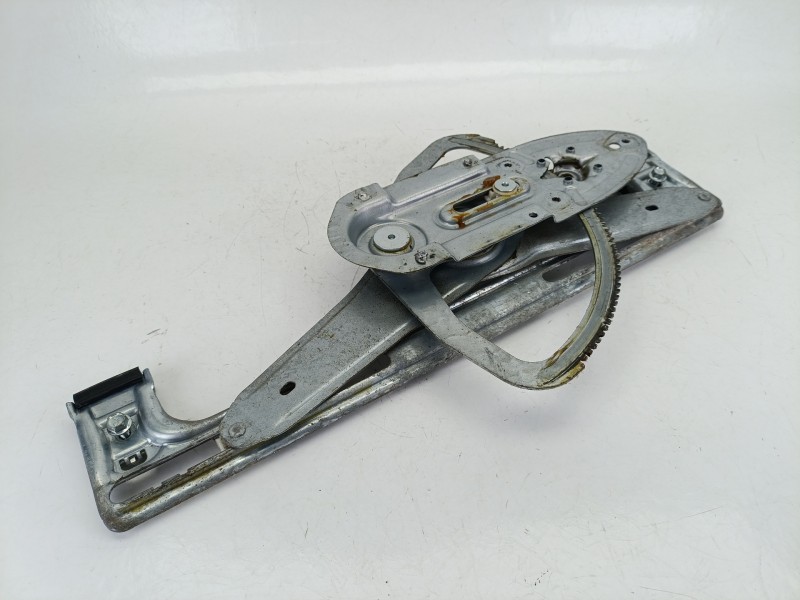 Recambio de elevalunas trasero izquierdo para ford kuga i 2.0 tdci referencia OEM IAM 3M5127001DA  