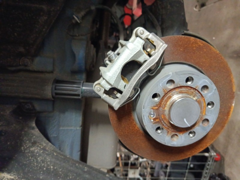 Recambio de pinza de freno trasera derecha para mg (saic) mg 3 hatchback referencia OEM IAM   