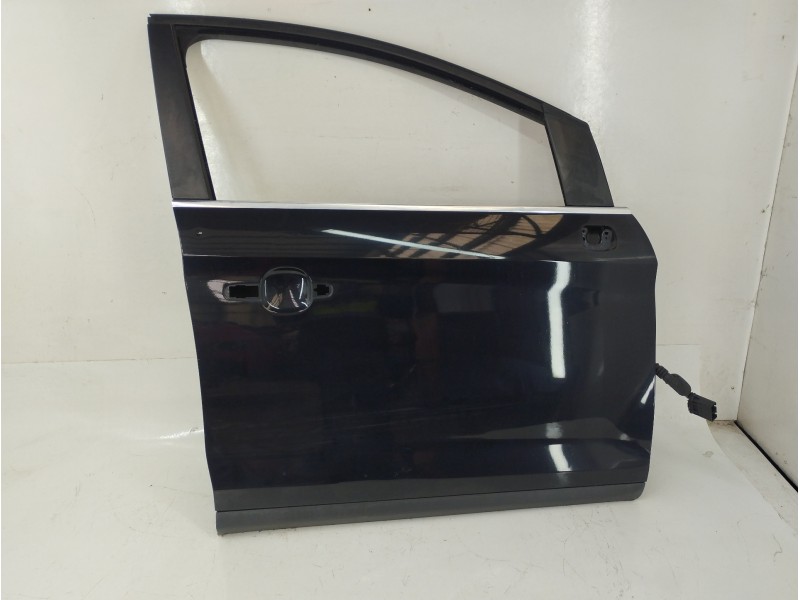 Recambio de puerta delantera derecha para ford kuga i 2.0 tdci referencia OEM IAM 1712678  