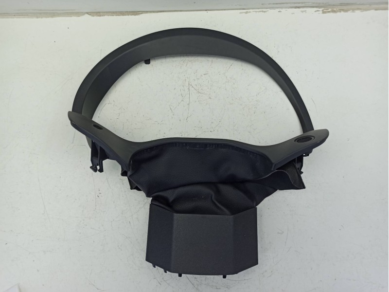 Recambio de embellecedor para mercedes-benz clase a (w176) a 180 cdi / d (176.012) referencia OEM IAM   