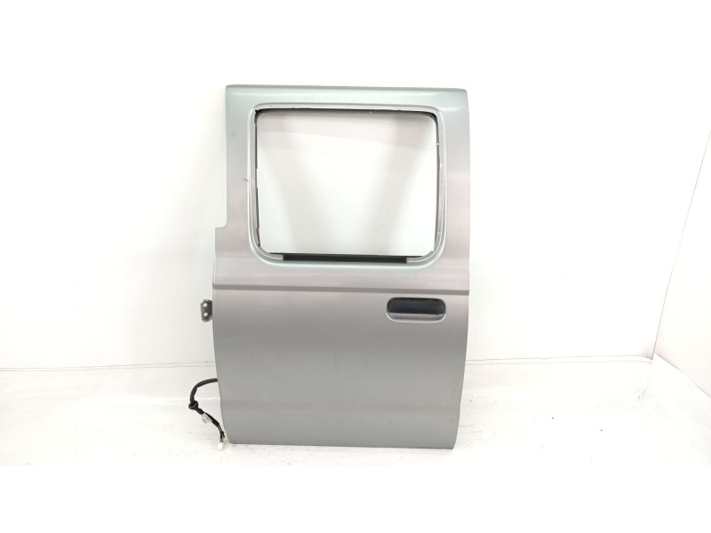 Recambio de puerta trasera izquierda para nissan pick up (d22) 2.5 d 4wd referencia OEM IAM H2101VJ3MM  