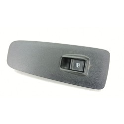 MANDO ELEVALUNAS DELANTERO DERECHO 07356765190 