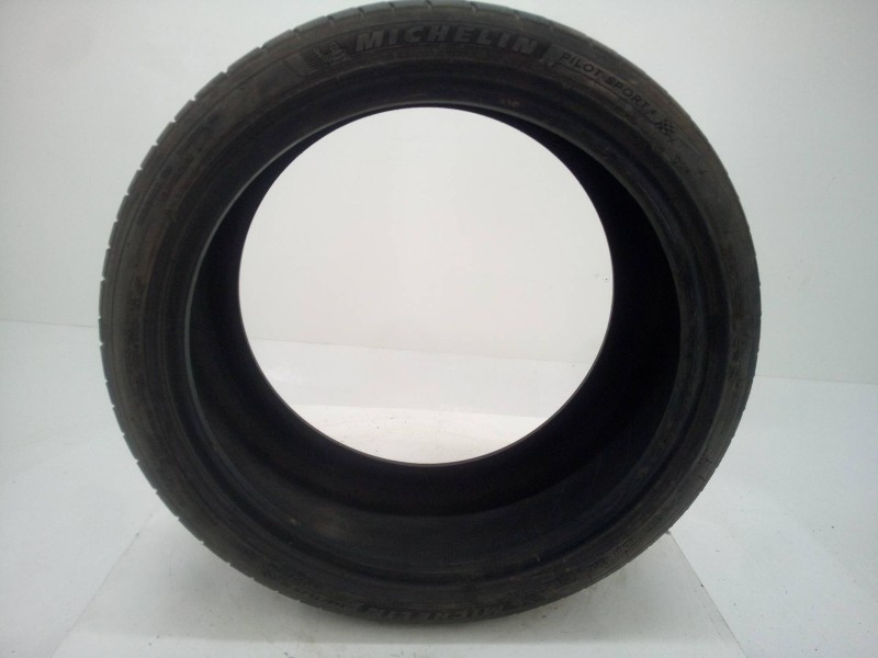 Recambio de neumatico para fruehauf super 55 super 55 referencia OEM IAM 24535R18  