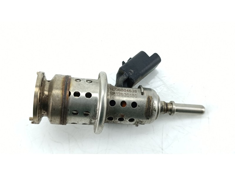 Recambio de inyector para peugeot 2008 ii (ud_, us_, uy_, uj_, ur_, uc_) 1.5 bluehdi 110 (udyhsk) referencia OEM IAM 9813930180 