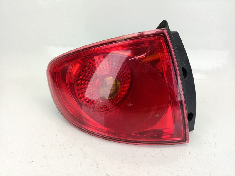 Recambio de piloto trasero izquierdo para seat altea (5p1) 1.9 tdi referencia OEM IAM 5P0945095J  