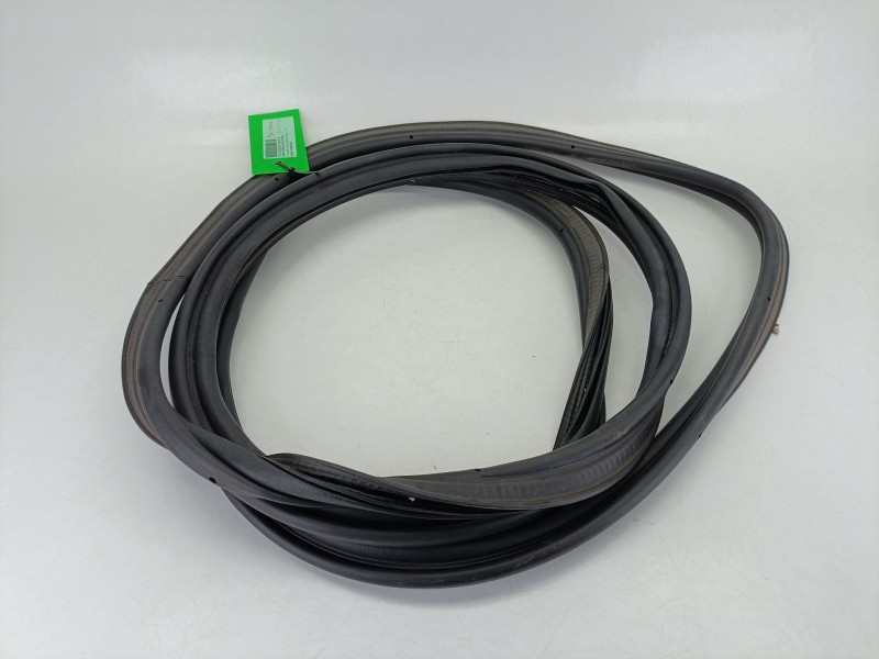 Recambio de gomas contorno puerta para seat leon (5f1) 1.4 tsi referencia OEM IAM 5F4827705G  