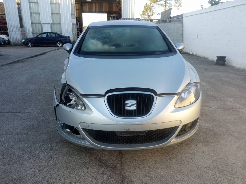 SEAT LEON (1P1)