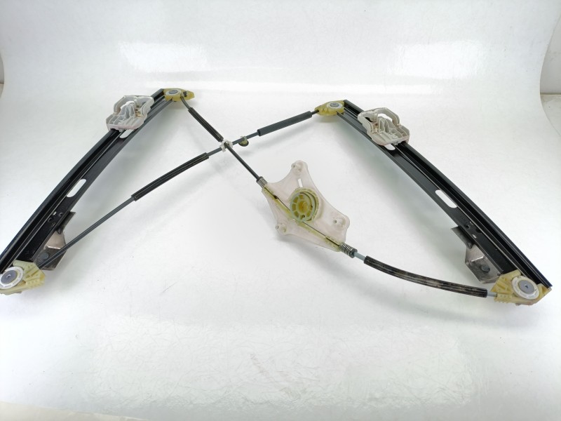 Recambio de elevalunas delantero derecho para seat leon (5f1) 1.4 tsi referencia OEM IAM 5F4837462D  