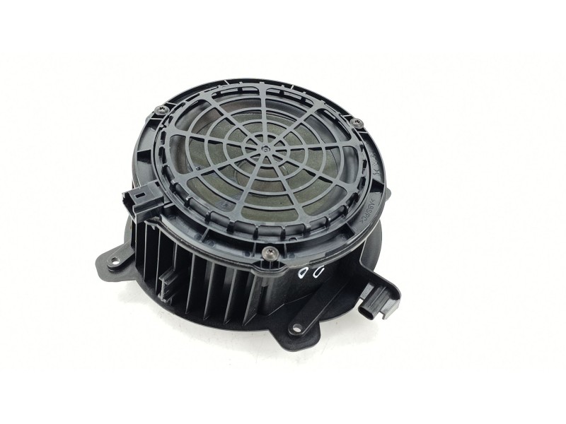 Recambio de subwoofer para peugeot 2008 ii (ud_, us_, uy_, uj_, ur_, uc_) 1.5 bluehdi 110 (udyhsk) referencia OEM IAM 9818747880