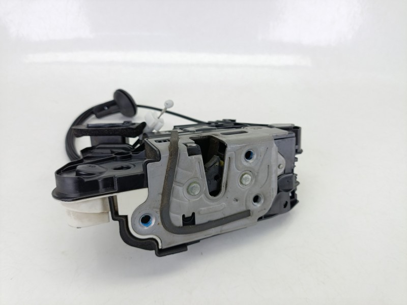 Recambio de cerradura puerta delantera izquierda para seat leon (5f1) 1.4 tsi referencia OEM IAM 5K1837015J  