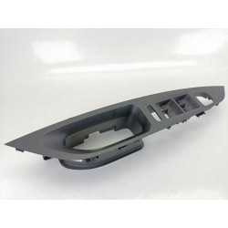 EMBELLECEDOR 5F1867171A 