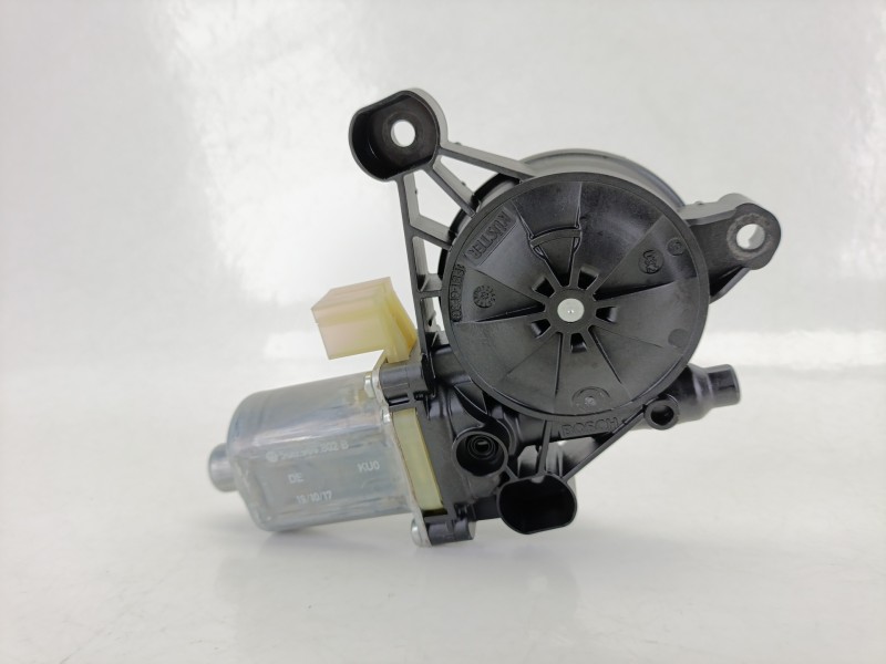 Recambio de motor elevalunas delantero derecho para seat leon (5f1) 1.4 tsi referencia OEM IAM 5Q0959802B  