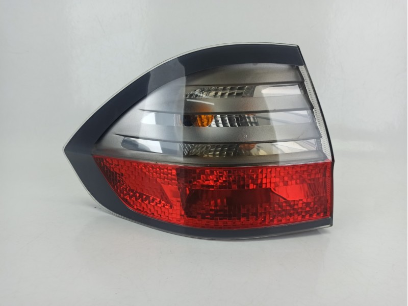 Recambio de piloto trasero izquierdo para ford s-max (wa6) 2.2 tdci referencia OEM IAM 6M2113405CG  