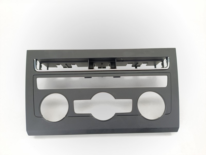 Recambio de embellecedor para seat leon (5f1) 1.4 tsi referencia OEM IAM 5F0858060H  