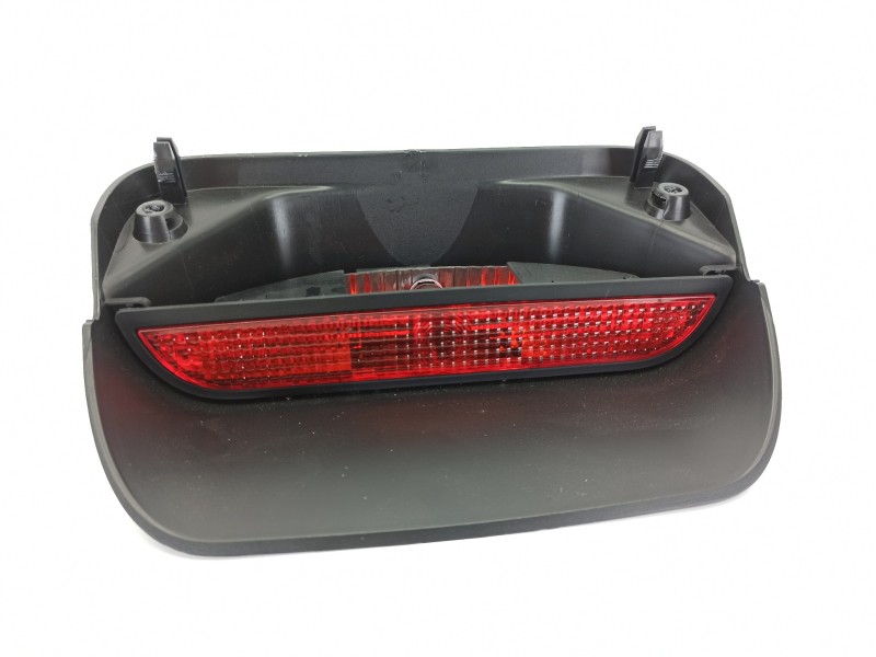 Recambio de luz central de freno para dacia sandero ii (b8_) tce 90 (b8m1, b8ma) referencia OEM IAM 265987418R  