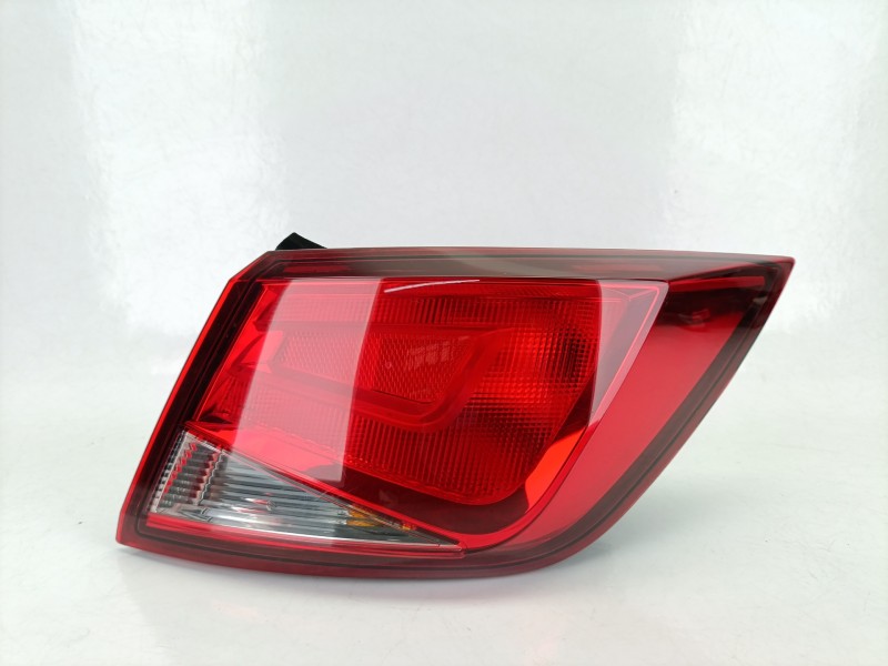 Recambio de piloto trasero derecho para seat leon (5f1) 1.4 tsi referencia OEM IAM 5F9945096  