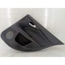 GUARNECIDO PUERTA TRASERA DERECHA 3564110051 
