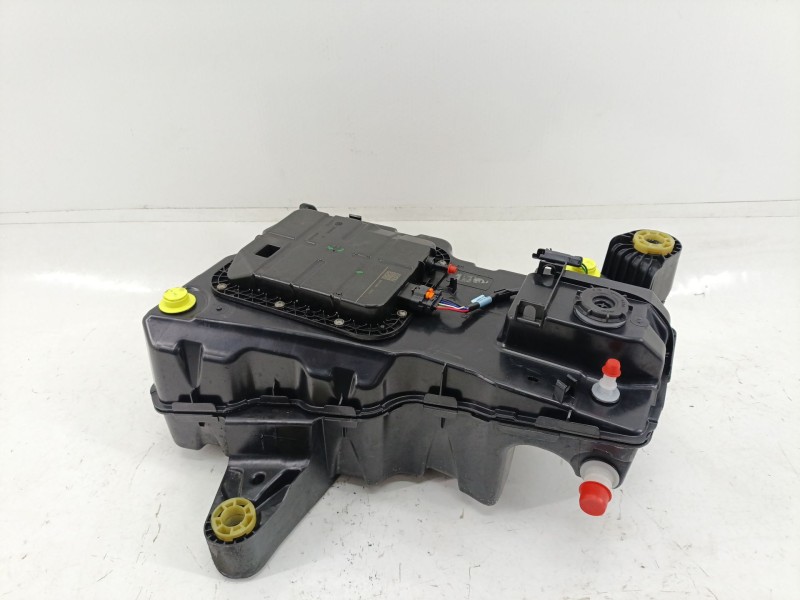 Recambio de deposito adblue para peugeot partner furgoneta/monovolumen (k9) 1.5 bluehdi 100 referencia OEM IAM 9817601880  