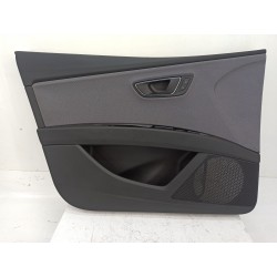 GUARNECIDO PUERTA DELANTERA IZQUIERDA 5F4867011A 