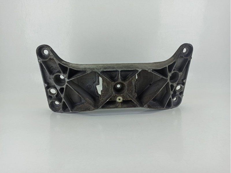 Recambio de soporte cambio para bmw 5 touring (f11) 535 d referencia OEM IAM 6777613  