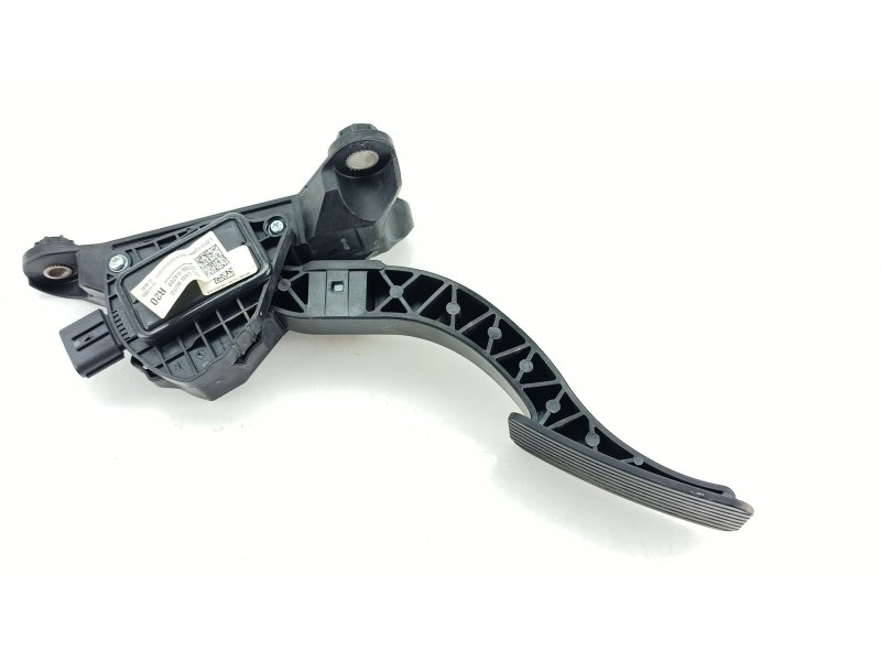 Recambio de potenciometro pedal para hyundai i30 (pde, pd, pden) 1.6 crdi referencia OEM IAM 32700G4200  