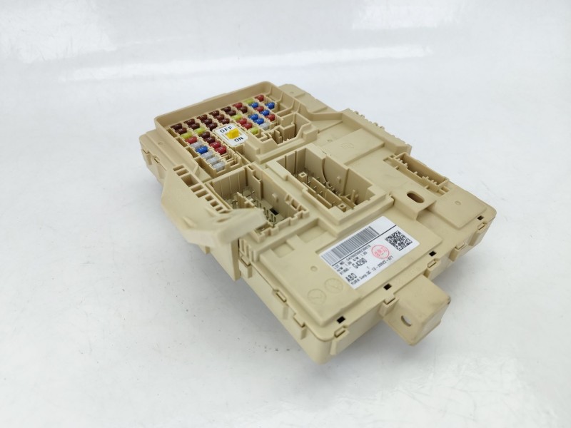 Recambio de caja reles / fusibles para hyundai i30 (pde, pd, pden) 1.6 crdi referencia OEM IAM 91955G4290  