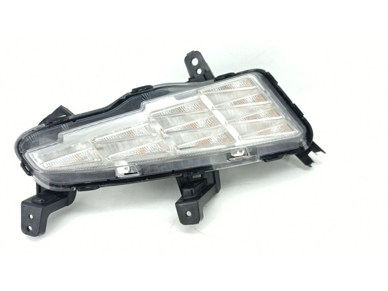 Recambio de faro antiniebla derecho para hyundai i30 (pde, pd, pden) 1.6 crdi referencia OEM IAM 92208G4600  