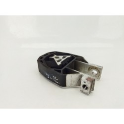 SOPORTE MOTOR TRASERO AV616P082AC 