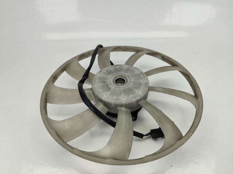 Recambio de electroventilador para toyota verso (_r2_) 2.0 d-4d (aur20_) referencia OEM IAM 1680008460  