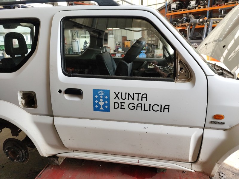 Recambio de puerta delantera derecha para suzuki jimny todo terreno, cerrada (sn) 1.5 ddis 4x4 referencia OEM IAM   