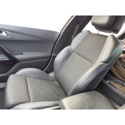 ASIENTO DELANTERO DERECHO 