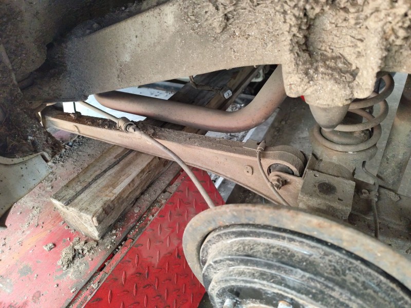 Recambio de tirante trasero izquierdo para suzuki jimny todo terreno, cerrada (sn) 1.5 ddis 4x4 referencia OEM IAM   