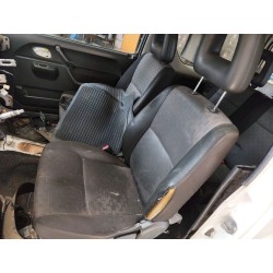 ASIENTO DELANTERO IZQUIERDO 