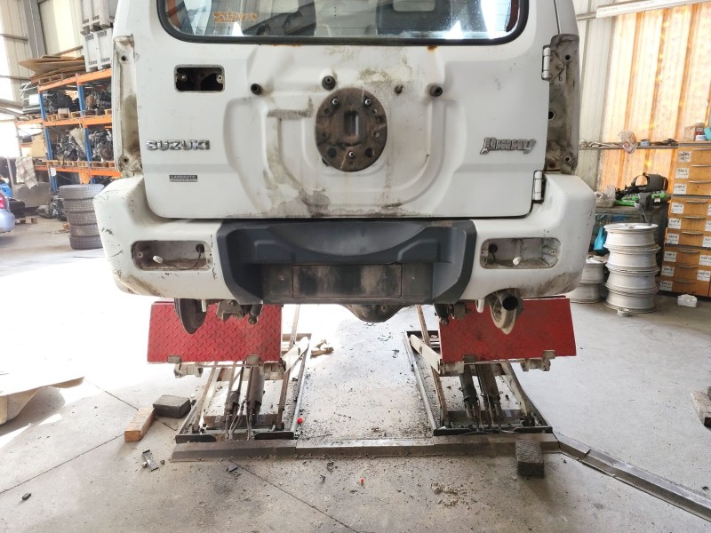 Recambio de paragolpes trasero para suzuki jimny todo terreno, cerrada (sn) 1.5 ddis 4x4 referencia OEM IAM   