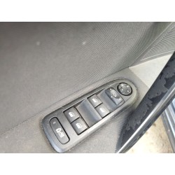 MANDO ELEVALUNAS DELANTERO IZQUIERDO 6490NR 