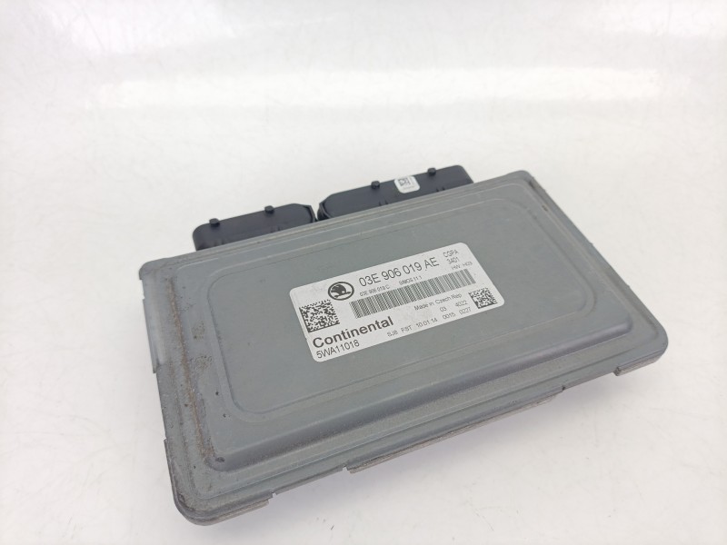 Recambio de centralita motor uce para skoda fabia ii (542) 1.2 referencia OEM IAM 03E906019AE  