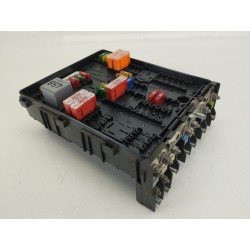 CAJA RELES / FUSIBLES 1K0937124K 